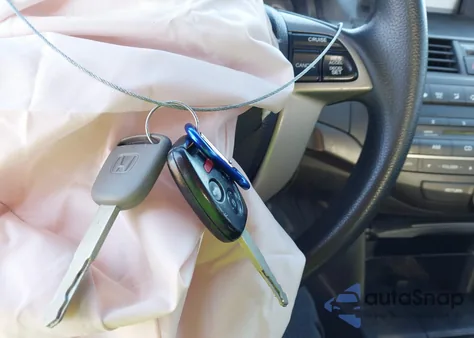 2009 Honda Accord 2.4 Lx-S from USA, damaged, VIN 1HGCS11399A018494